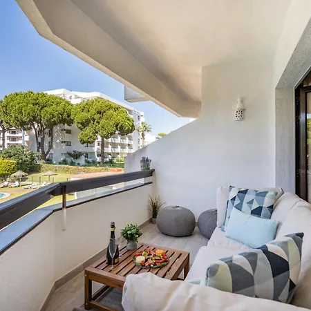 Vilamoura Retreat With Pool & Balcony By Hostwise