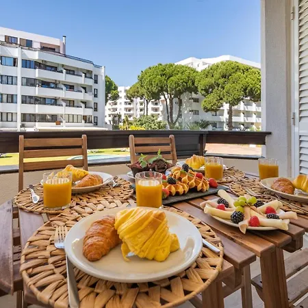 Vilamoura Retreat With Pool & Balcony By Hostwise Apartment Quarteira