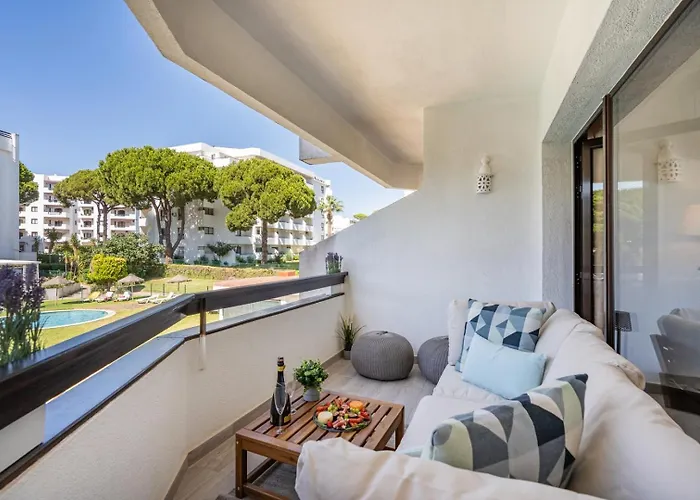 Vilamoura Retreat With Pool & Balcony By Hostwise