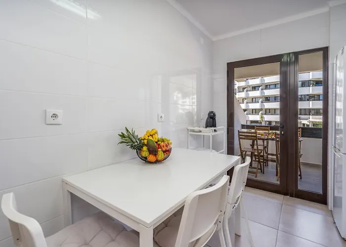 Apartment Vilamoura Retreat With Pool & Balcony By Hostwise