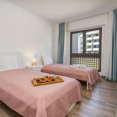 Apartament Vilamoura Retreat With Pool & Balcony By Hostwise